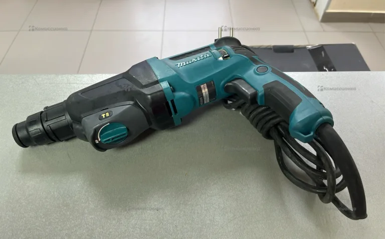 makita HR 2600