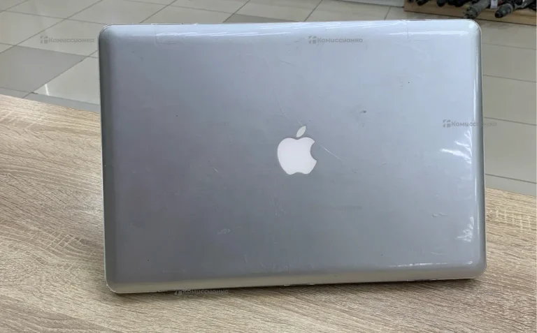 Ноутбук  MacBook Pro 2010 15 inch