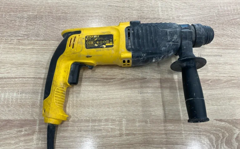 Перфоратор STANLEY SHR263K