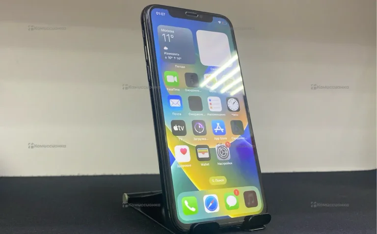 Apple iPhone X 3/64 ГБ