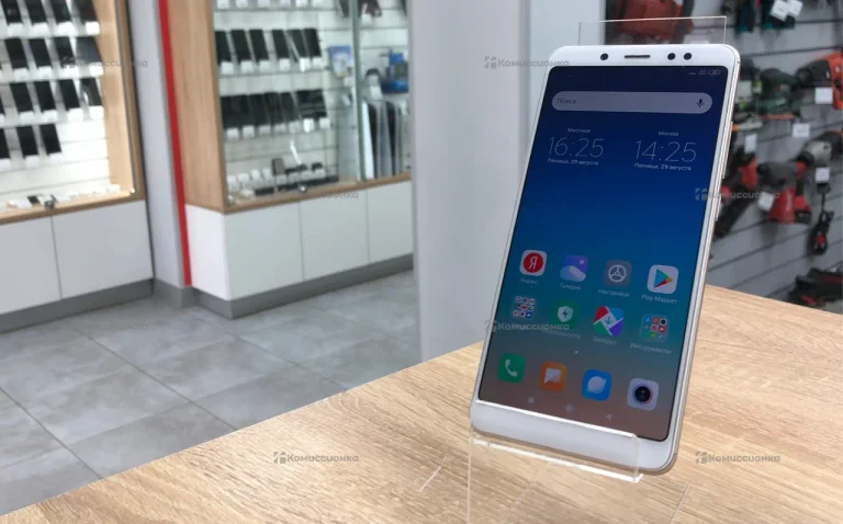 Xiaomi Redmi Note 5 4/64Gb