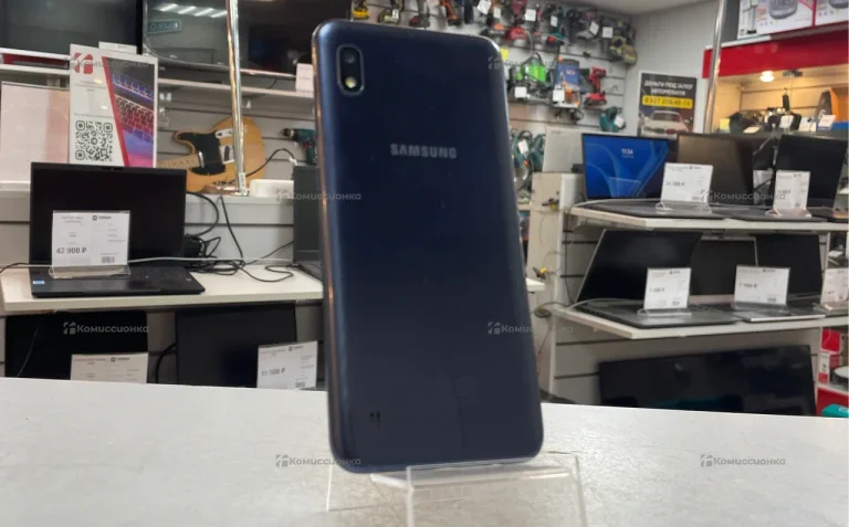 Samsung Galaxy A10 2/32 ГБ