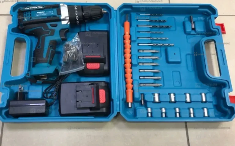 Бесщеточный дрель-шуруповерт Makita 26V