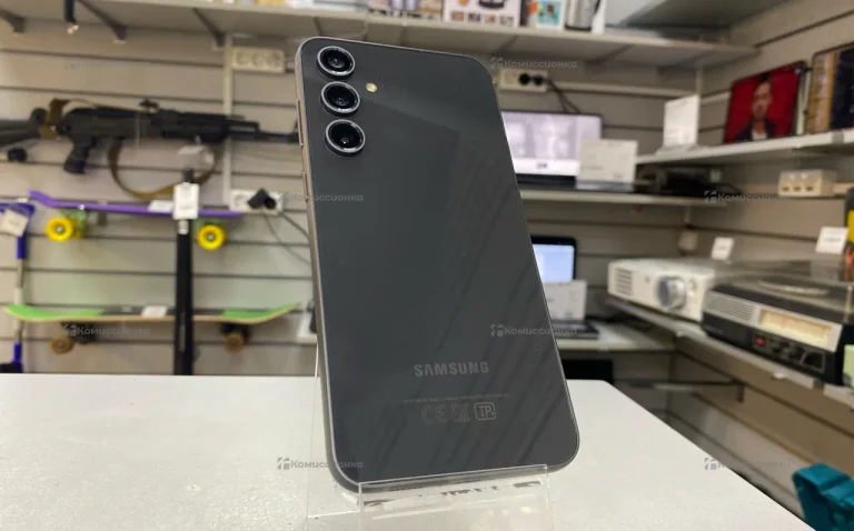 Samsung Galaxy S23 FE 8/128 ГБ