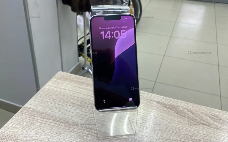 iPhone 13 4/128 ГБ