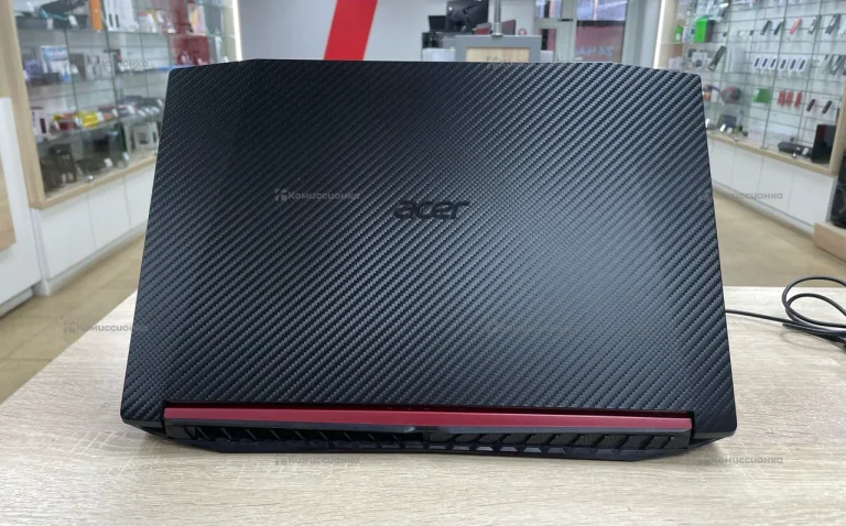 Ноутбук  Acer nitro 5 amd RYZEN 5 2500u ddr4 16gb