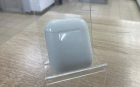 Купить Наушники  AirPods 1 б/у , в Пенза Цена:1690рублей