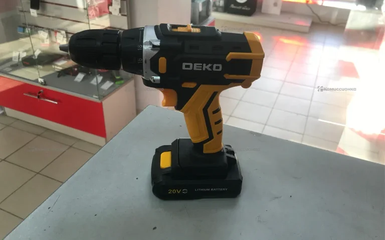 Аккумуляторная дрель шуруповерт Deko DKCD20FU-li