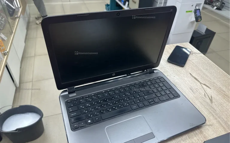 Ноутбук Hp G250