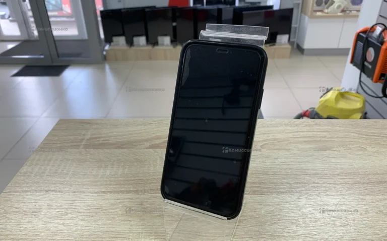 Apple IPhone 11 64Gb