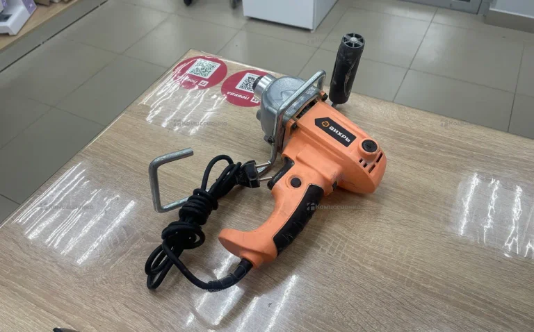 Строительный миксер Вихрь СМ-1200Э