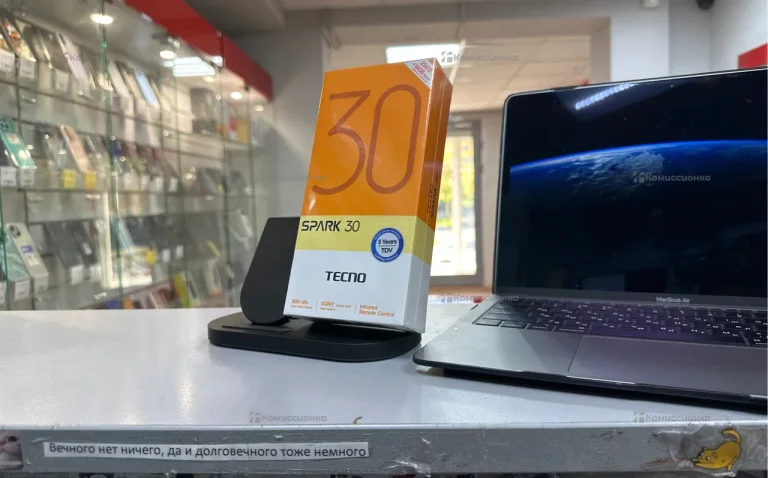 Tecno Spark 30 5G 8/256 ГБ