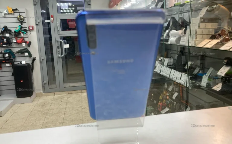 Samsung Galaxy A70 6/128 ГБ