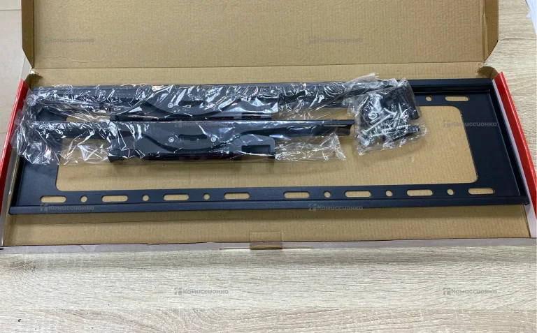 Кронштейн для телевизора настенный P4, диагональ 32-65 дюймов, наклонно-поворотный BLUE VICI NS