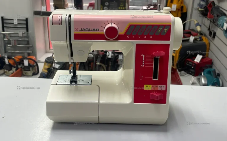 Швейная машина  Jaguar mini 281