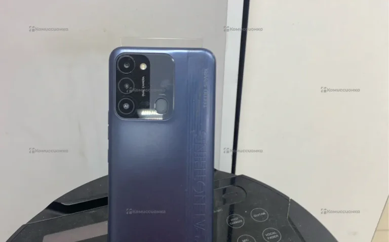 Tecno Spark 8C 64Gb