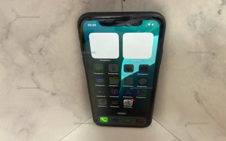 Apple iPhone 11 4/128 ГБ