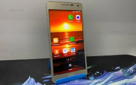 Samsung Galaxy A5 2/16 ГБ