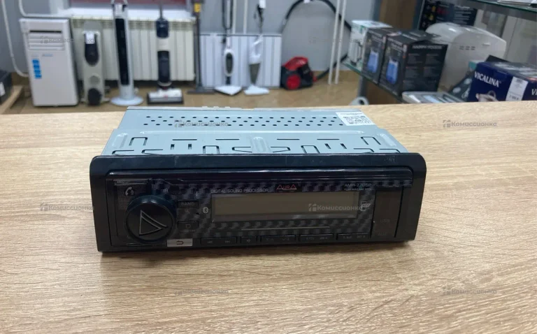 Автомагнитола Aura AMH-77DSP
