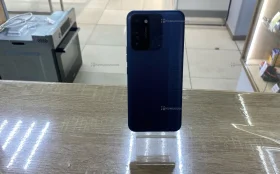Tecno Spark 8C 4/64 ГБ