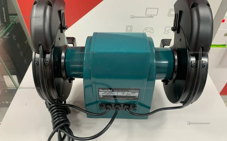 Станок для заточки универсальный Makita GB602