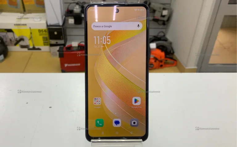Infinix Smart 8 4/128 ГБ