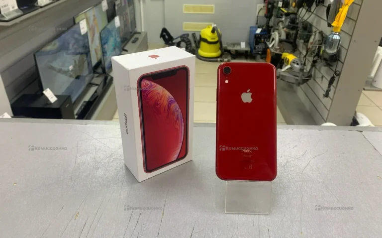 Apple iPhone XR 3/64 ГБ
