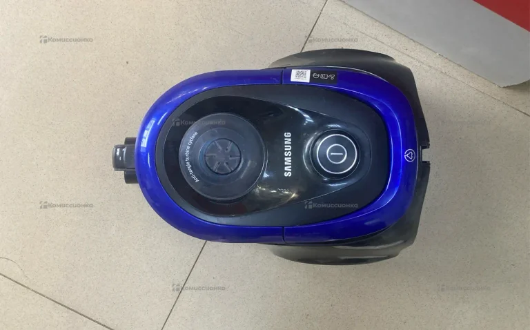 Пылесос  Samsung sc18m2105