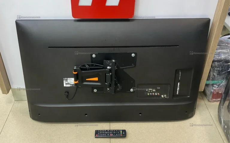 Телевизор LG 43UJ630V