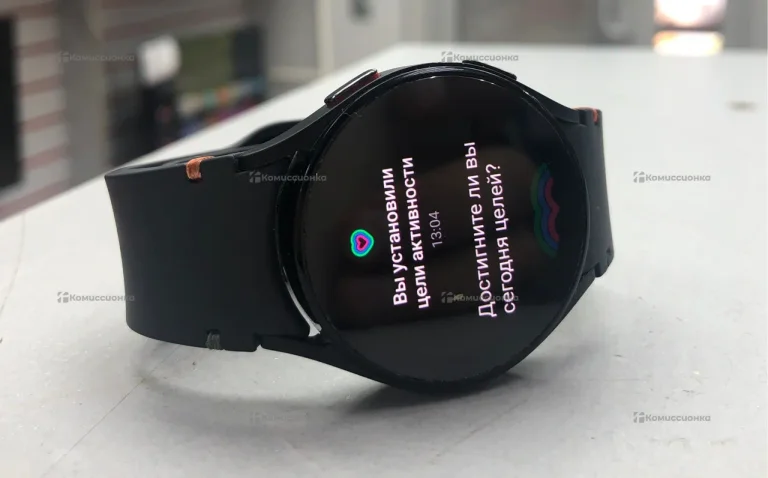 Часы  Samsung Galaxy Watch FE