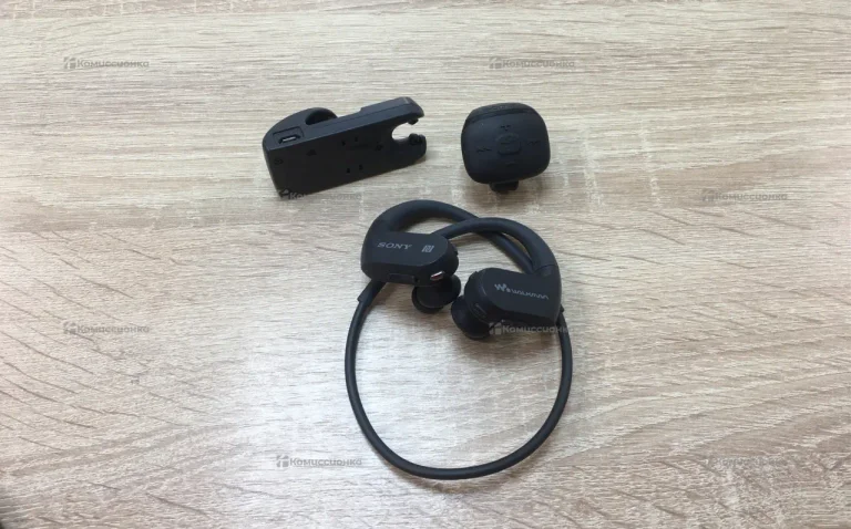 Наушники WALKMAN WS623