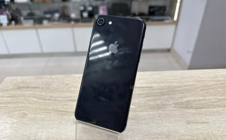 Apple IPhone 8 64Gb