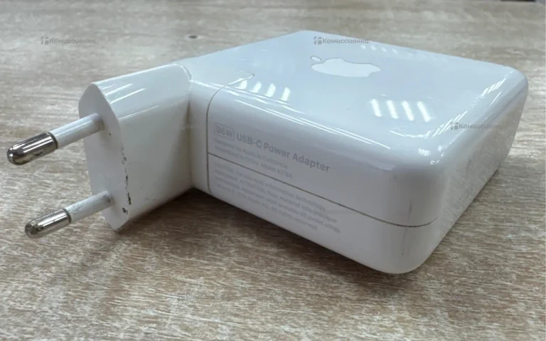 Power Adapter Apple USB-C