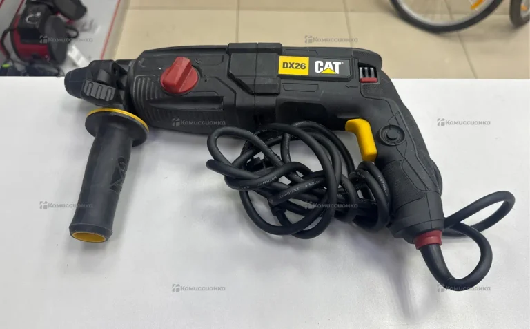 Перфоратор CAT DX26