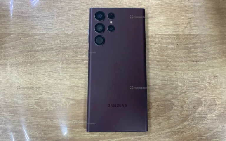 Samsung Galaxy S22 Ultra 12/256 ГБ