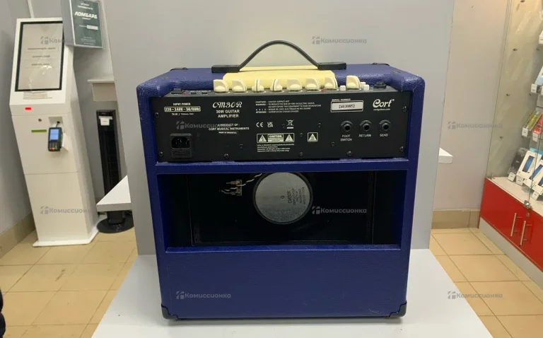 Комбоусилитель Cort CM30R