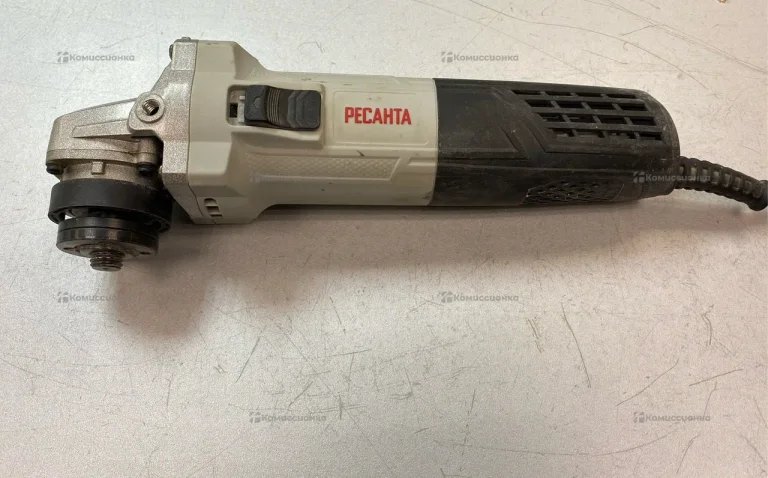 Углошлифовальная машина Ресанта УШМ-125/1100