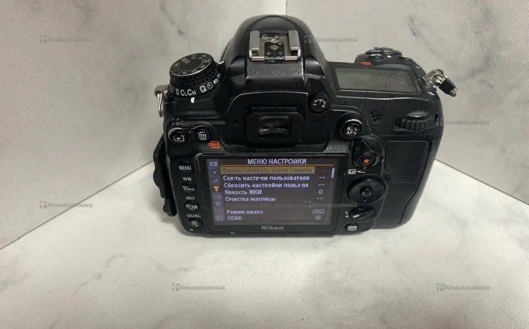 Фотоаппарат  Nikon D7000