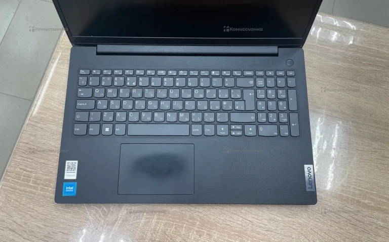 Ноутбук  Lenovo V15 G2