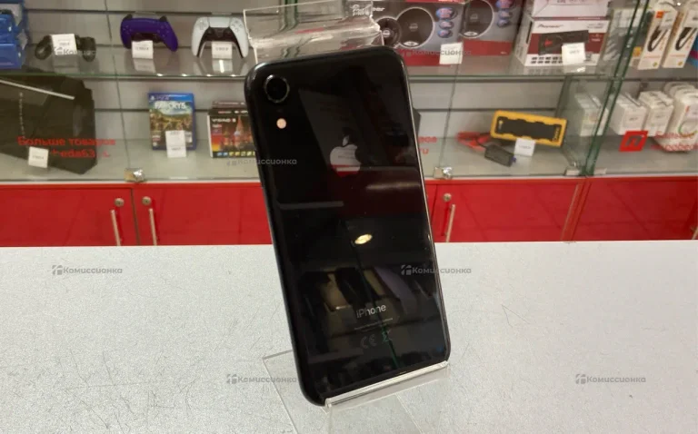 Apple iPhone XR 64ГБ