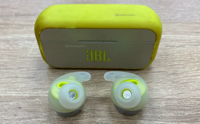 Наушники  JBL