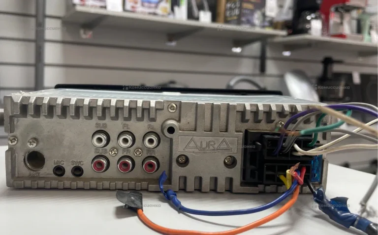 Автомагнитола Aura AMH-78DSP