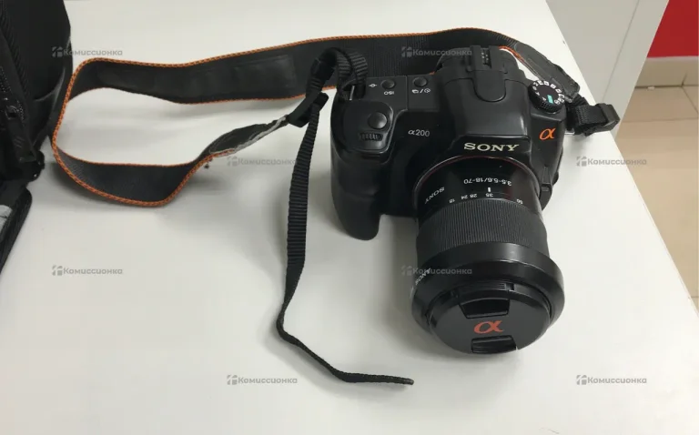 Фотоаппарат Sony A200