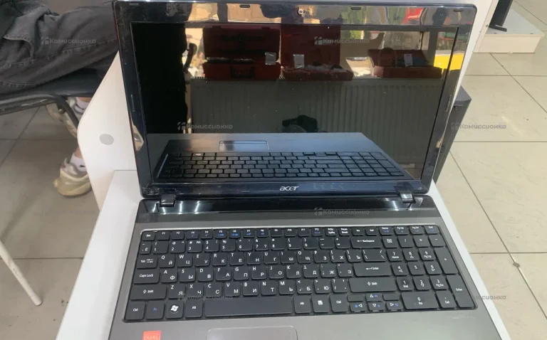 Ноутбук  Acer Aspire 5560