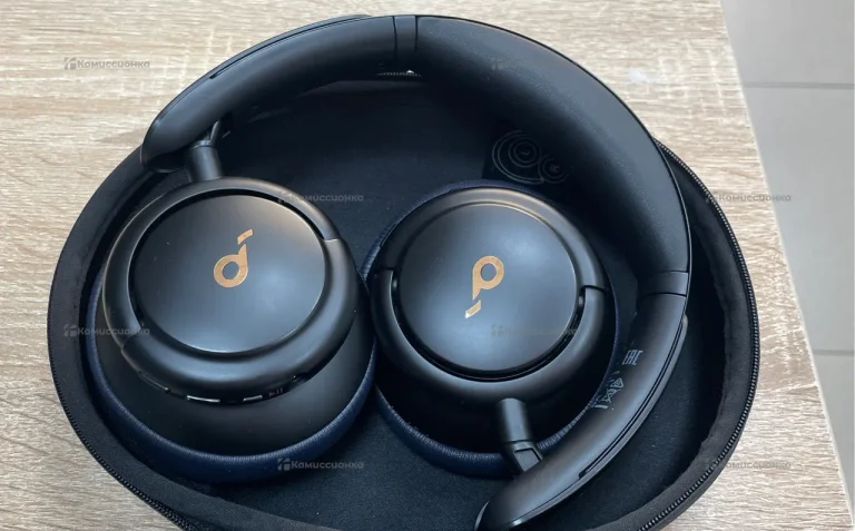 Наушники  Soundcore Q30