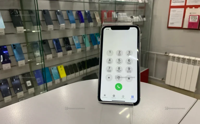 Apple iPhone XR 3/256 ГБ