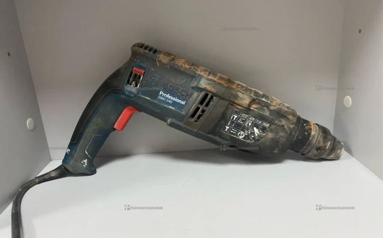 Перфоратор BOSCH Professional GBH 240