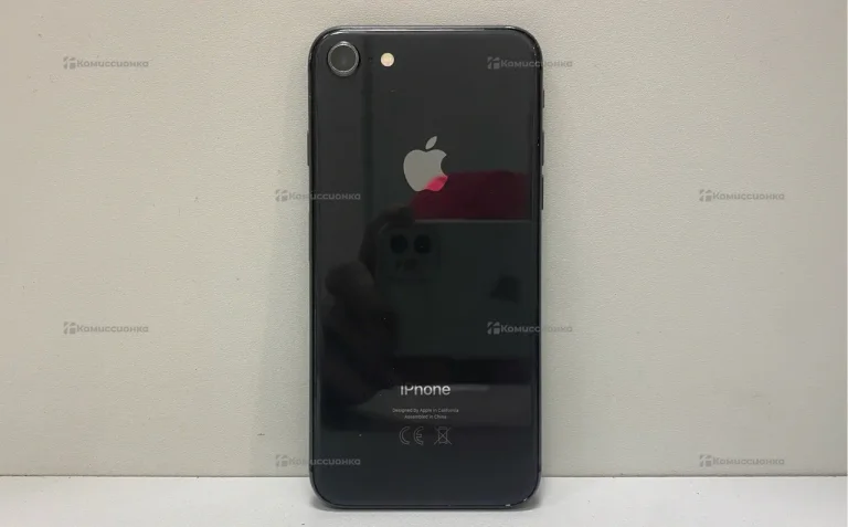 Apple IPhone 8 64Gb
