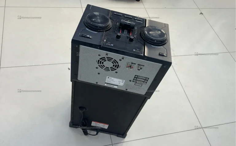 LG OM6560