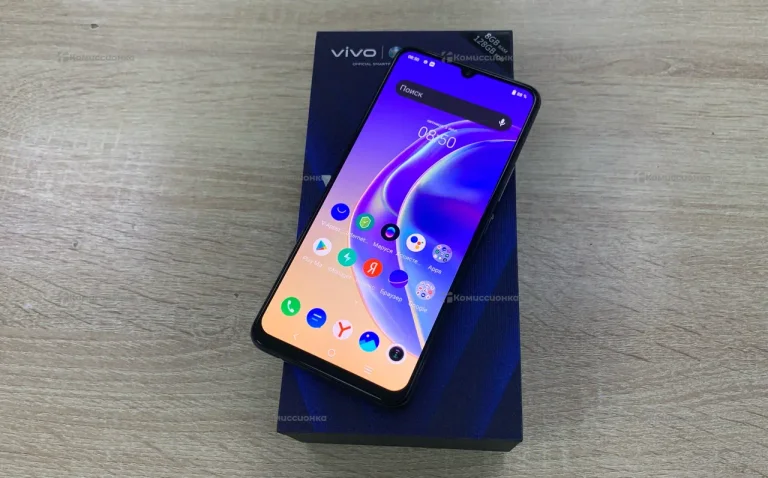 Vivo V21e 8/128 ГБ